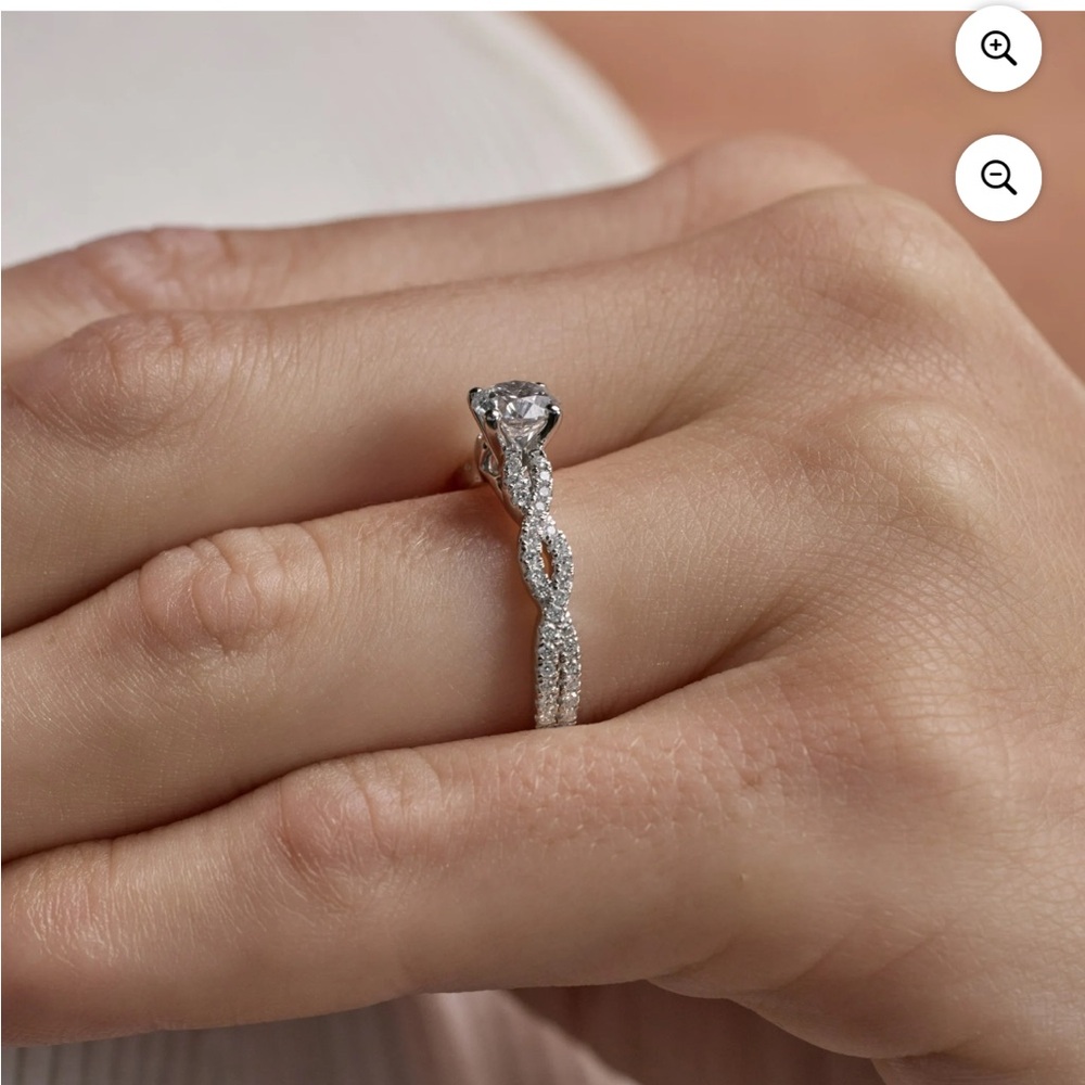 NEW Unique Moments 1 Ct Lab Grown Diamond Engagement Ring